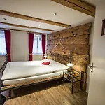 B3 Boutique-bed&breakfast 3* Gsteigwiler