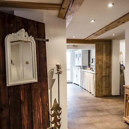 B3 Boutique-bed&breakfast Couette-café 3*